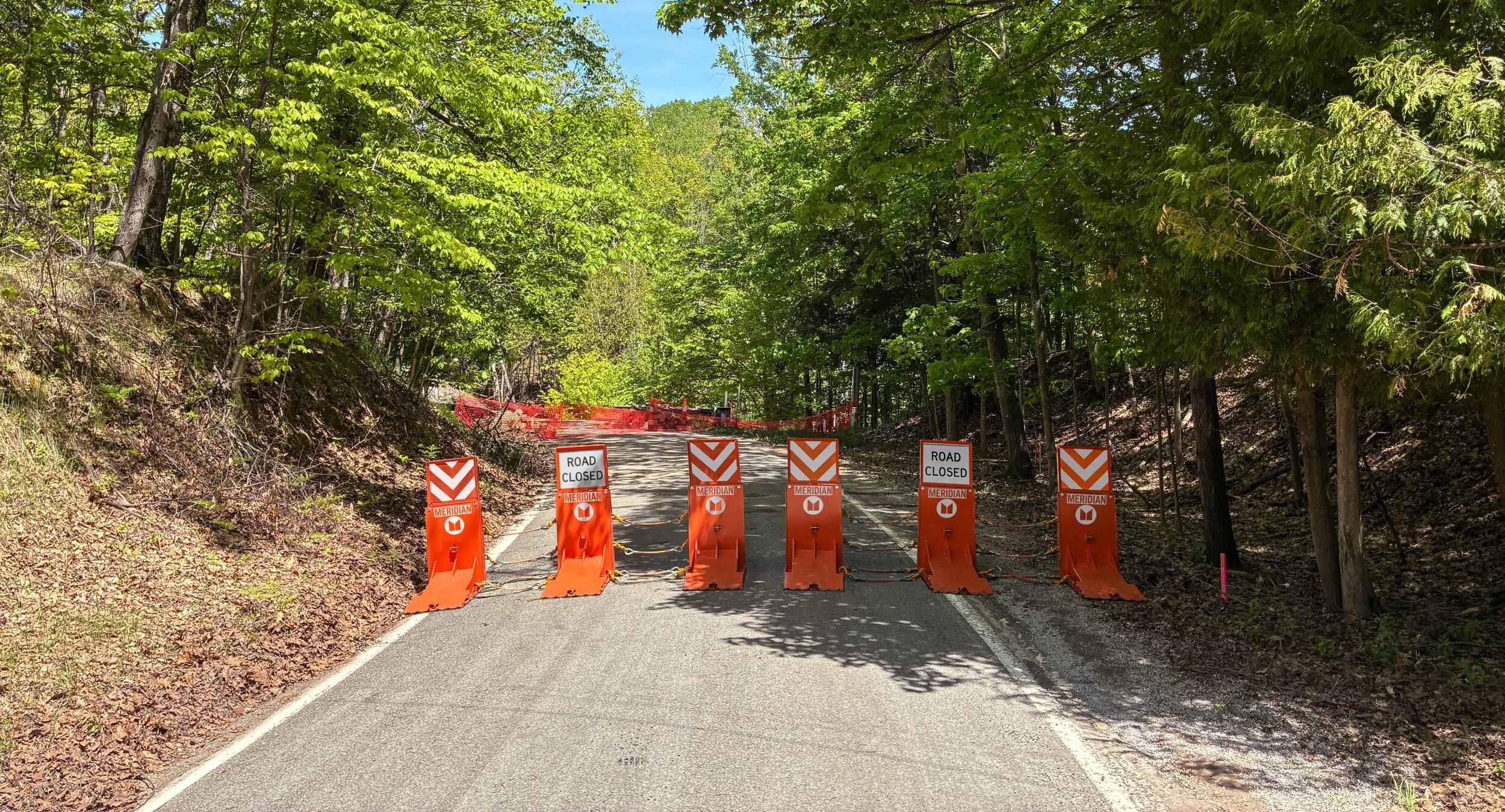 Tunnel of Trees road closure Archer Guard